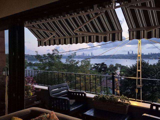 BEYKOZ GÜMÜŞSUYU 'NDA MÜSTAKİL BOĞAZ MANZARALI SATILIK BAHÇELİ EV