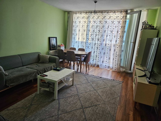 ESENYURT SOLARKENT SİTESİNDE  2+1 E TİPİ DAİRE