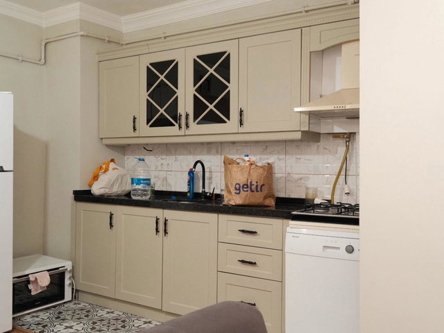 ŞİŞLİ ESKİŞEHİR MAH’DE EŞYALI 1+1 KİRALIK DAİRE | BALKONLU