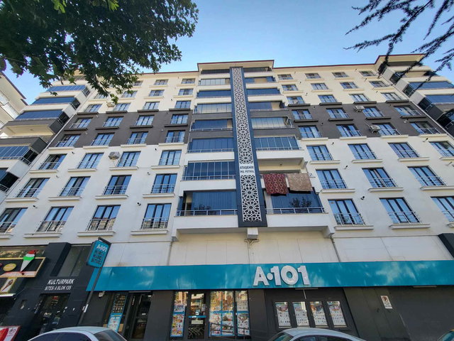 REMAX DEĞİŞİM-ŞEHİR MERKEZİ KÜLTÜRPARK KARŞISI KİRALIK 3+1 DAİRE
