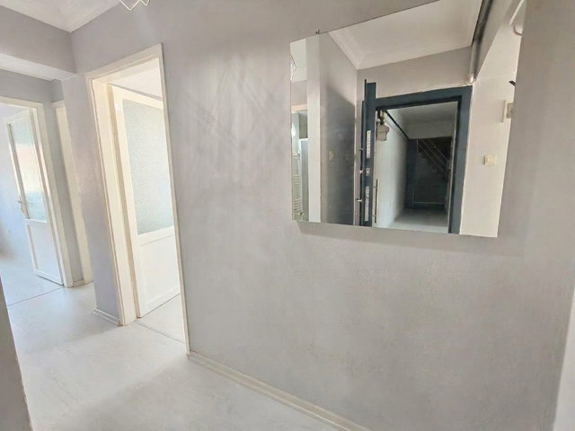 UNCUBOZKÖY’DE GENİŞ 3+1 KİRALIK DAİRE