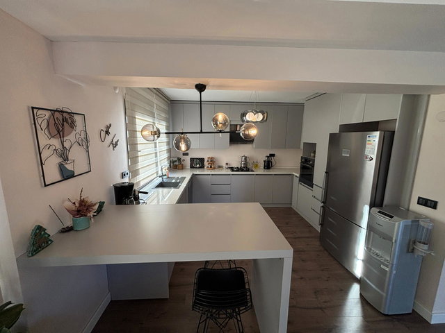 RE/MAX İNCİ'DEN SAVAŞTEPE KARAÇAM'DA SATILIK  6+1 ÖZEL TASARIM BAHÇELI VİLLA