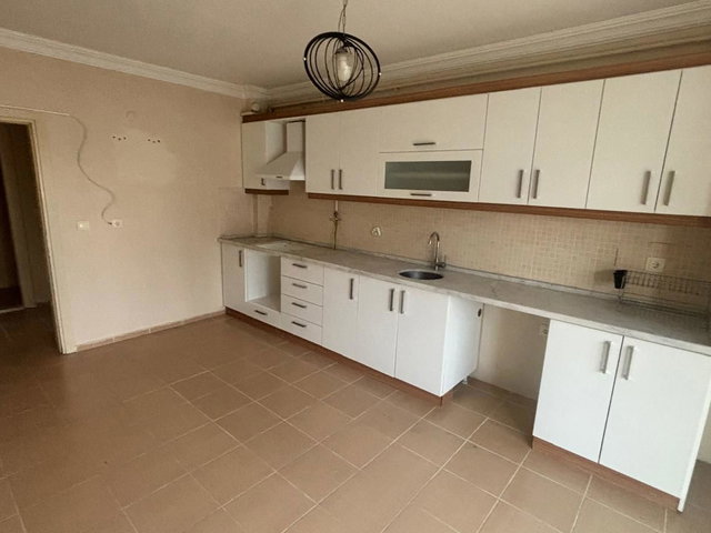 ALİAĞA SİTELER MAH. NİSAN SİTESİ’NDE 3+1 | 145 M² NET | 2 BANYOLU | 4 CEPHELİ KİRALIK DAİRE
