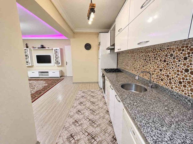 KÜÇÜK ÇİĞLİ'DE SATILIK MASRAFSIZ 2+1 DAİRE