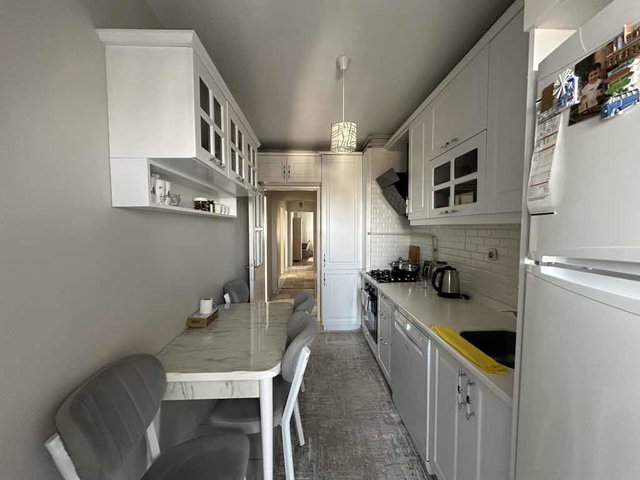 REMAX MAVİ'DEN KORUCUK MERKEZ'DE KİRALIK 3+1 DAİRE