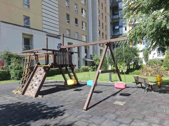BÖYLESİ YOK. KENTPLUS CENTRİUM SİT. SATILIK 1+1 KESİNTİSİZ DENİZ MANZARASI GÖRMEK  İÇİN ARAYIN.