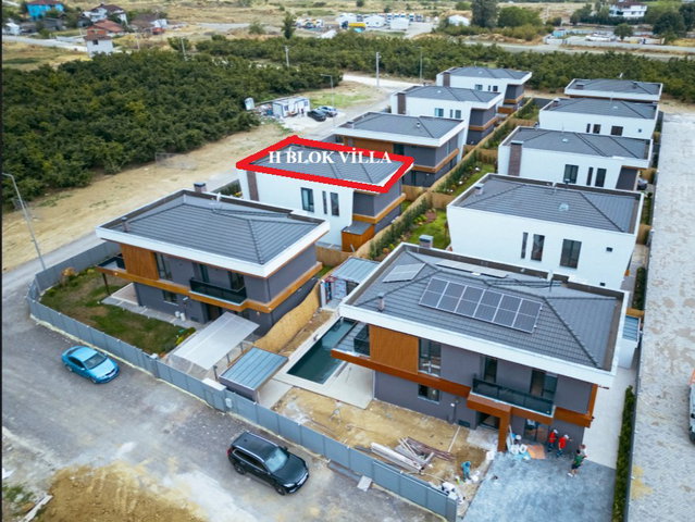 REMAX DIADAN DÜZCE AKINLAR ZÜMRÜT KONAKLARI SATILIK VİLLA