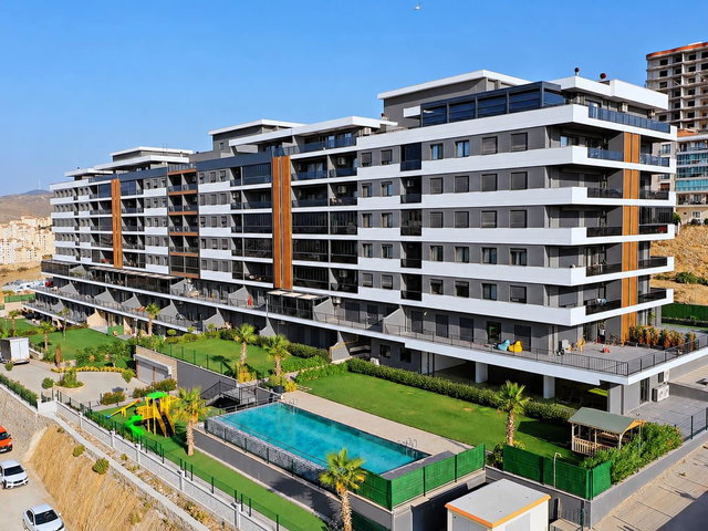 RE/MAX GALAKSİ'DEN NİRVANA SUITS’TE GENİŞ, FERAH VE ÇİFT CEPHELİ 3+1 SATILIK DAIRE