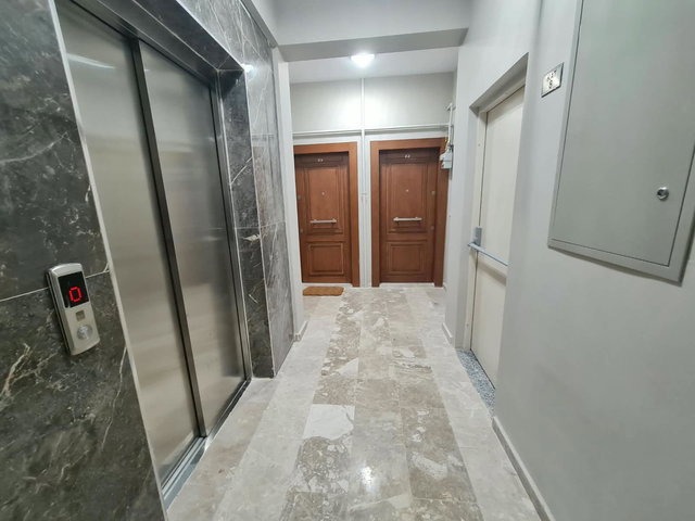 MARMARAY VE METROYA 3DK TÜTÜNCÜ MEHMET EFENDI ÜZERINDE SIFIR 3+1