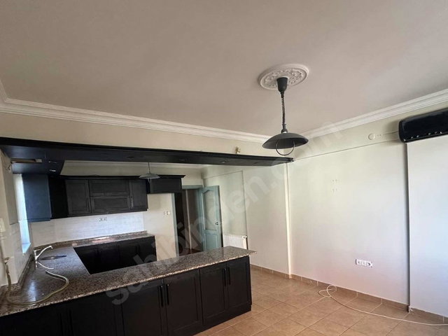 RE/MAX DREAM’DEN GÖLCÜK DONANMA MAHALLESİ’NDE DENİZ MANZARALI SATILIK 5+1 MÜSTAKİL VİLLA
