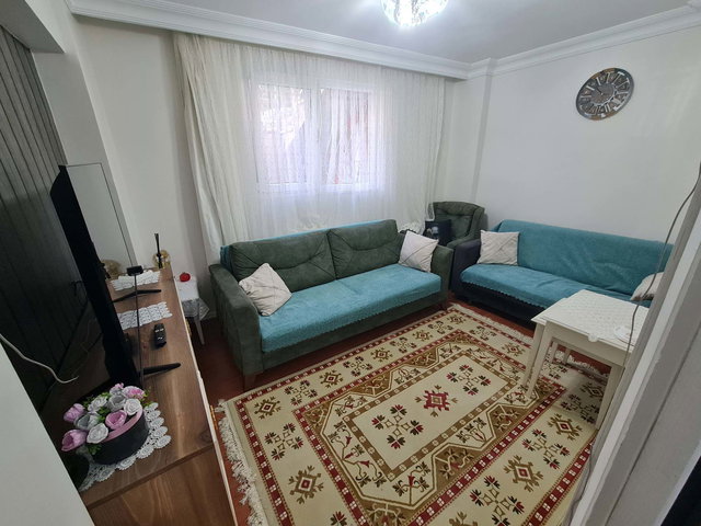 EMAAR'A YÜRÜME MESAFESİNDE & BAHÇE KATI AYDINLIK 2+1 DAİRE %