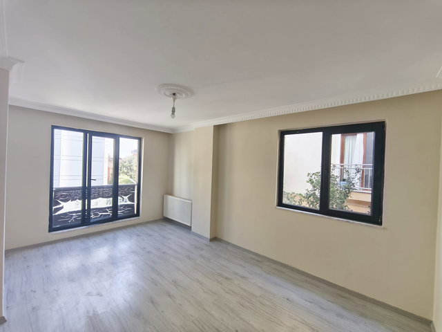 TUZLA AYDINTEPEDE YENİ BİNADA 2+1 KİRALIK DAİRE