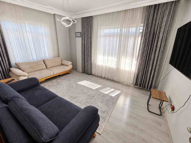 BÜYÜKÇEKMECE’DE GENİŞ KULLANIMLI FIRSAT 3+1 SATILIK DAİRE