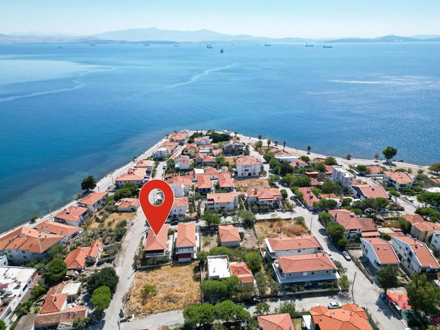 ÇANDARLI ADA MAHALLESİ'NDE MUHTEŞEM FIRSATLI 4+2 VİLLA