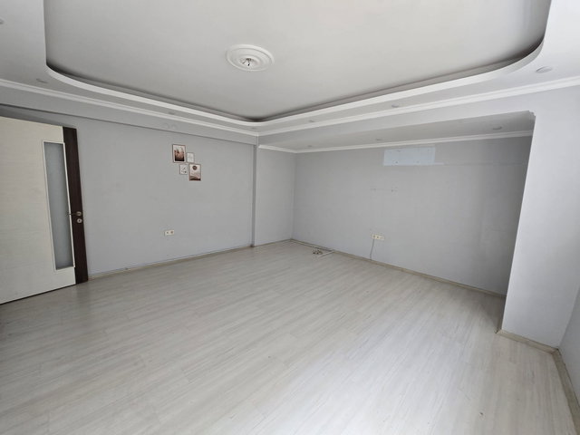 BUCA KOZAGAÇ MAH HASANAGA PARI YAKINI 3+1 120 M2 DOGALGAZLIYÜKSEK GIRIŞLI DAIRE