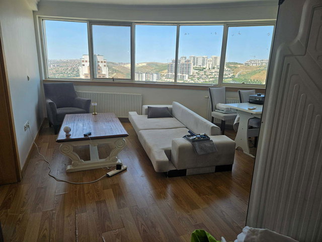 BAHÇEŞEHİR SPRADON QARTZ TA MANZARALI SATILIK 1+1 DAİRE