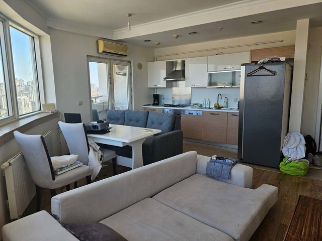 BAHÇEŞEHİR SPRADON QARTZ TA MANZARALI SATILIK 1+1 DAİRE
