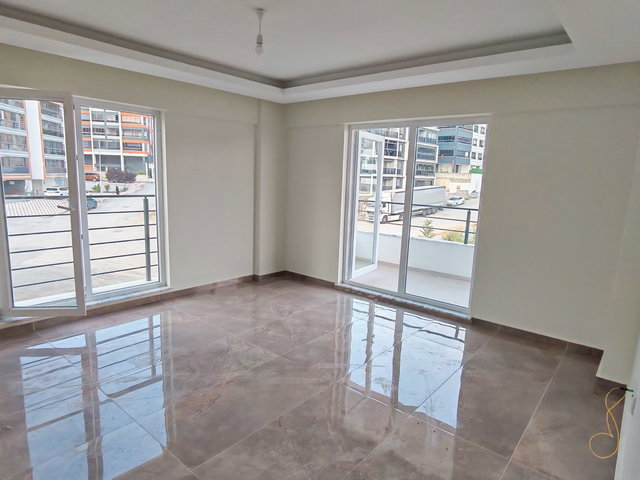 GÖLBAŞI DEVLET HASTANESİ YAKININDA MERKEZİ KONUMDA KİRALIK 2+1 DAİRE