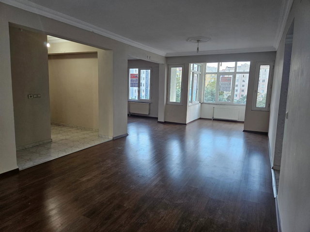 ESENKENT KAMELYA EVLERİNDE 108 M2 KİRALIK 2+1 DAİRE