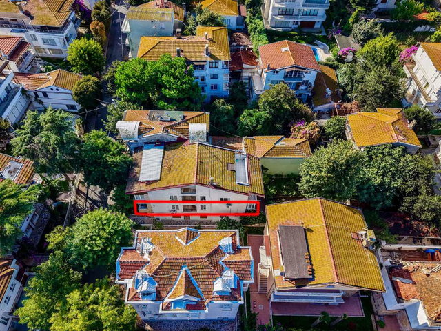 BÜYÜKADA'DA TAMAMEN YENİLENMİŞ SATILIK 3+1 DAİRE