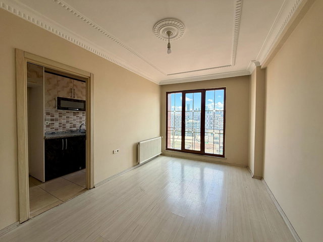 KAĞITHANE MERKEZ MAH ALAN SOKAK 2+1 KİRALIK DAİRE (REMAX ASTYLE)