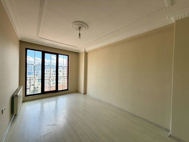 KAĞITHANE MERKEZ MAH ALAN SOKAK 2+1 KİRALIK DAİRE (REMAX ASTYLE)