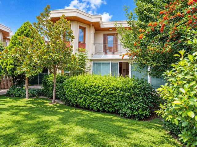REMAX KAYA'DAN SİNANOBA EMLAK KONUTLARI VİLLALARINDA MÜSTAKİL SATILIK 4+2