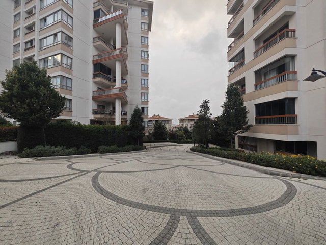 PAPATYA PARK RESIDENCE’DA GENİŞ BALKONLU  2+1