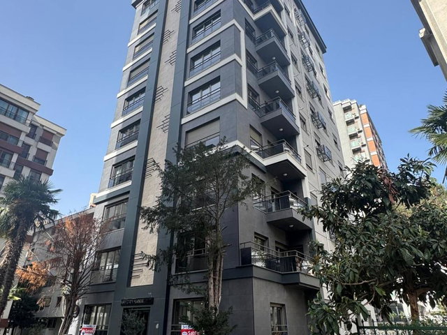 ERENKÖY DİVAN SOKAKTA MARMARAYA YAKIN SIFIR BİNADA NET 93M2 3+1