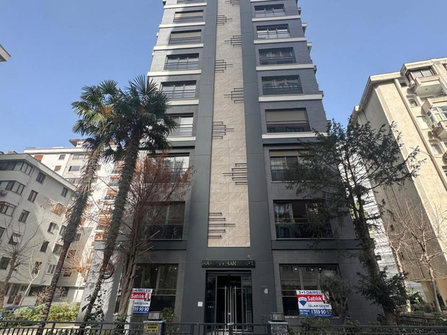 ERENKÖY DİVAN SOKAKTA MARMARAYA YAKIN SIFIR BİNADA NET 93M2 3+1