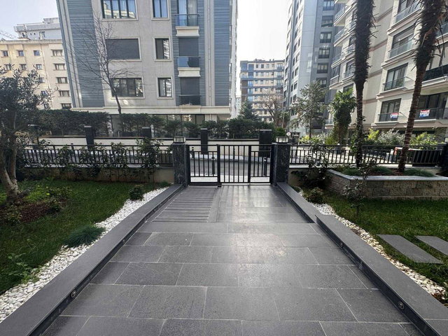 ERENKÖY DİVAN SOKAKTA MARMARAYA YAKIN SIFIR BİNADA NET 93M2 3+1