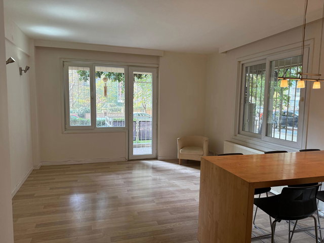 BAĞDAT CADDESİNE 2.PARALEL 2+1 SATILIK DAİRE