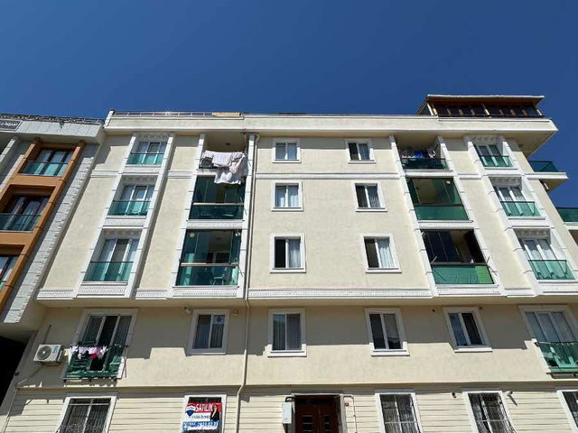 REMAX MAHAL'DEN CELALİYE MEYDANDA GİRİŞ KAT İÇİ YAPILI 2+1 DAİRE