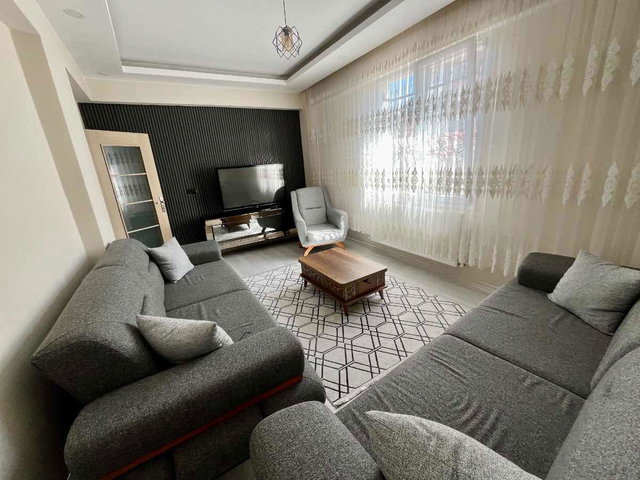 REMAX MAHAL'DEN CELALİYE MEYDANDA GİRİŞ KAT İÇİ YAPILI 2+1 DAİRE