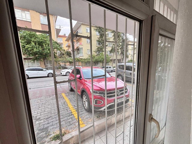REMAXLEVEL'DAN ETLİK OSMANLI İŞ MERKEZİ YAKINI 2+1 KİRALIK DAİRE