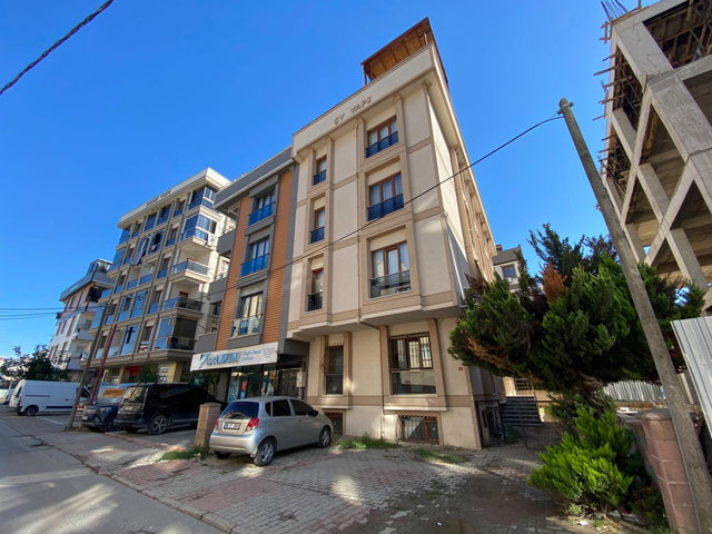 REMAX ASHILL SANCAKTEPE ADIL MAHALLESI KIRALIK 3+2 DUBLEKS DAIRE