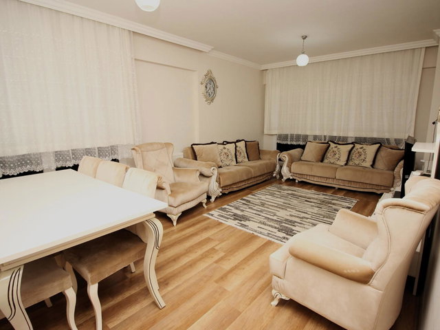 YAMANLAR ZERRIN HANIM SITESI ŞEHIR HASTANESINE YAKIN HAVUZLU VE EŞYALI 3+1 KIRALIK DAIRE