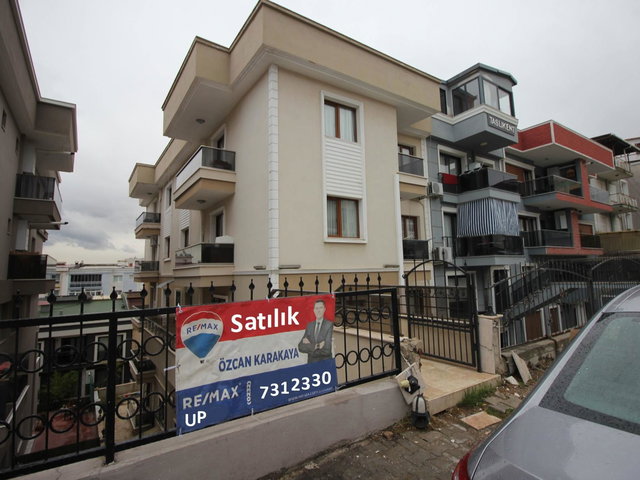 BUCA ADATEPE MAH. ÜNIVERSITEYE YAKIN BAHÇE KATI 1+1 EŞYALI SATILIK DAIRE
