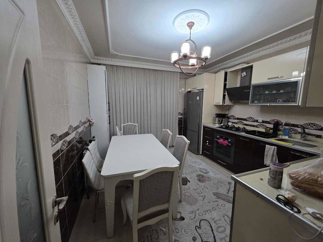 BİSMİL MERKEZ JİYAN 2 SİTESİNDE SATILIK BAKIMLI TEMİZ 3+1 DAIRE