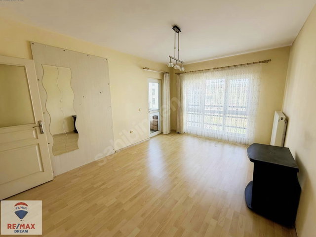 İZMİT KENT KONUT 1. ETAP’TA OTURUMA HAZIR SATILIK 2+1