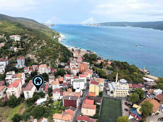 RUMELI KAVAĞI’ DA & 2 KATLI 284 M2 BAHÇELI EV FIRSATI