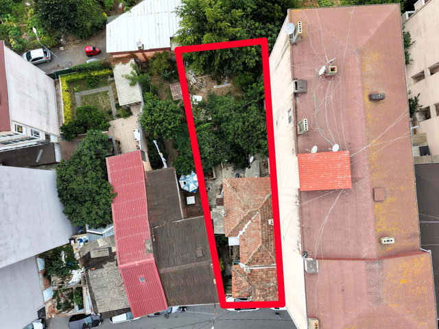 RUMELI KAVAĞI’ DA & 2 KATLI 284 M2 BAHÇELI EV FIRSATI