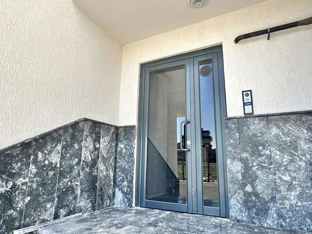 İZMİT SERVİS GÜZERGAHI,ŞEHİR HAST,MARS AVM YAKINI SIFIR 1+1DAİRE