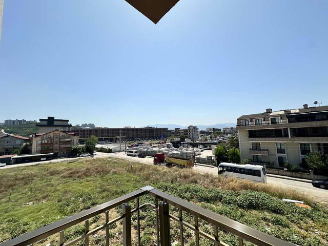 İZMİT SERVİS GÜZERGAHI,ŞEHİR HAST,MARS AVM YAKINI SIFIR 1+1DAİRE