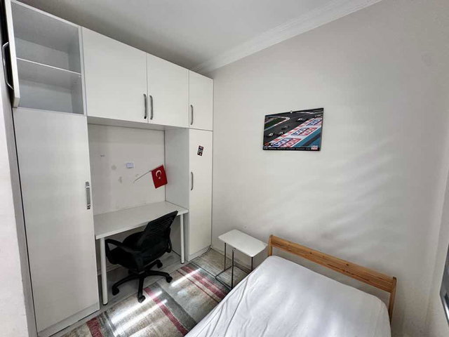 İZMİT BAĞÇEŞMEDE KULLANIŞLI 2+1 EŞYALI LOFT KİRALIK DAİRE