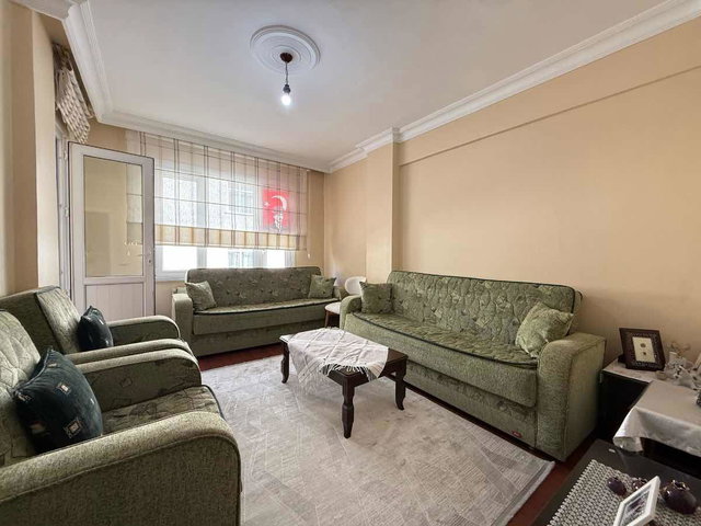 ZÜMRÜTEVLER MAH. 1+1 KİRALIK 80M² DAİRE