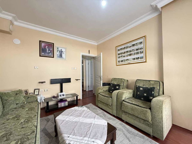 ZÜMRÜTEVLER MAH. 1+1 KİRALIK 80M² DAİRE