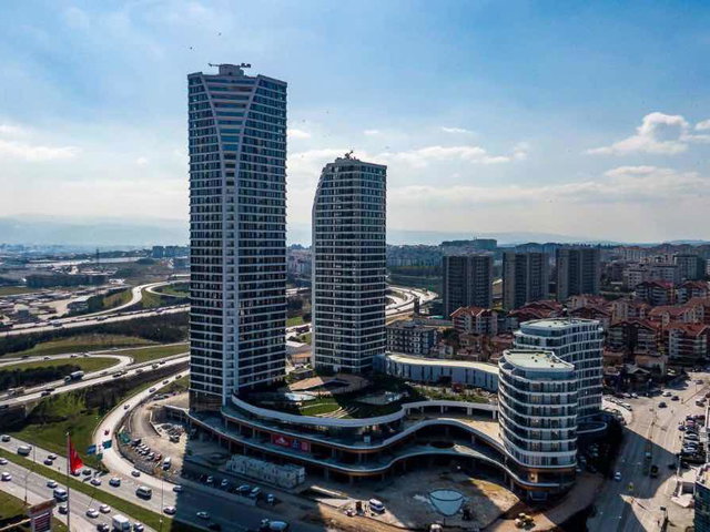 REMAX BEYAZ CENTRAL BALAT 1+1 EŞYALI SATILIK