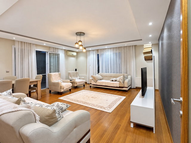 ADNAN KAHVECİ BEYAZ BAHÇE KONAKLARINDA 190 M² 3+1 DUBLEKS