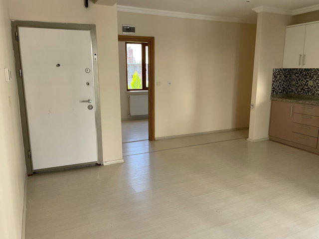 ALTINŞEHİR MAHALLESİ’NDE KİRALIK 1+1 YÜKSEK GİRİŞ